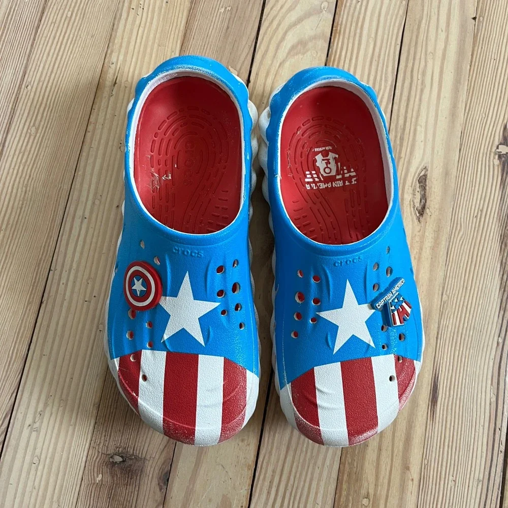 Marvel Crocs Echo Clog Captain America Avengers Blue Red‎ White Junior Size 6